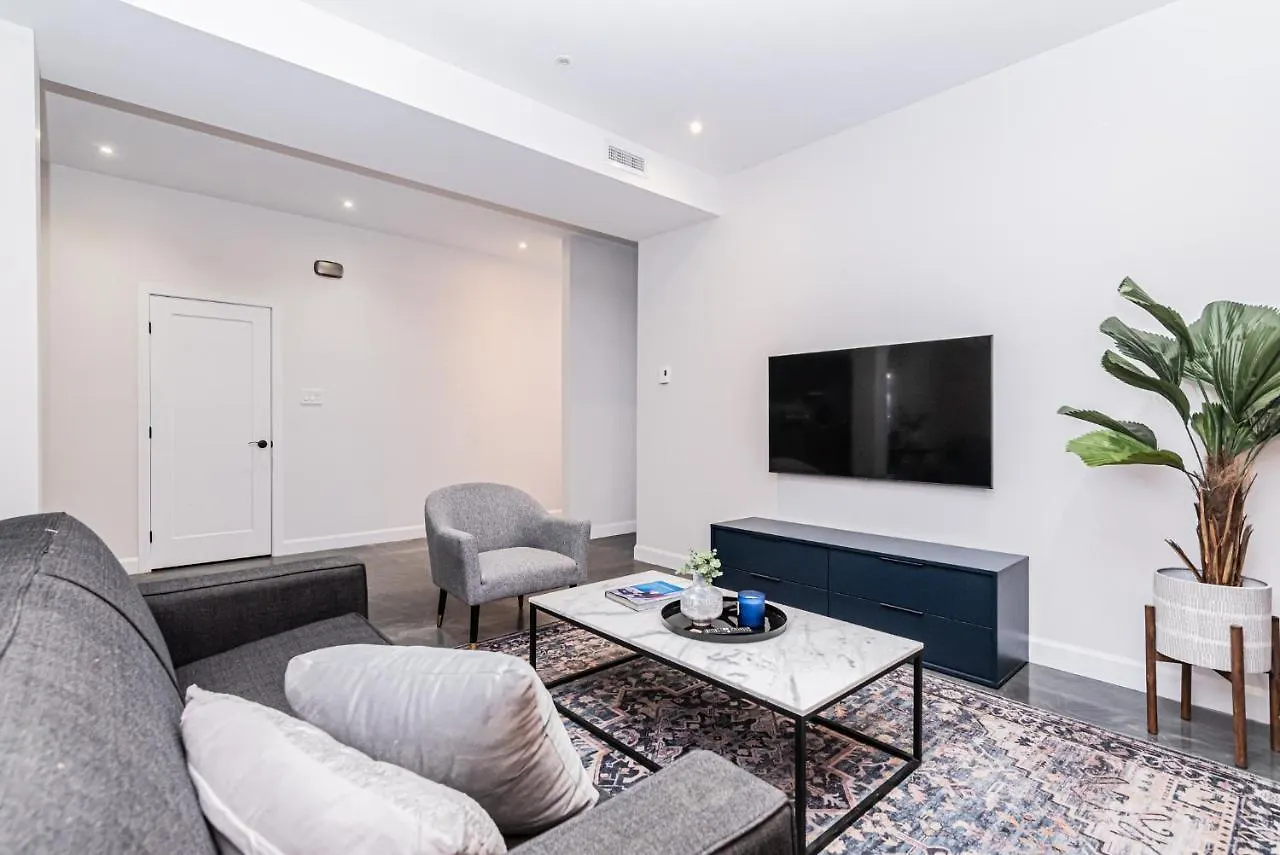 Massive 3 Bedroom Apartment In The Hearth Of Le Plateau By Denstays Montreal